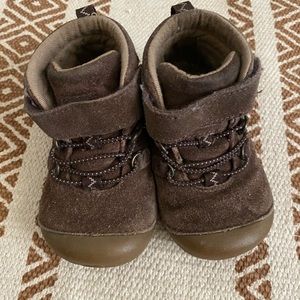 Stride Rite boots toddler 6W